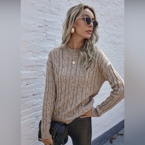 Cable Knit Drop Shoulder Sweater - Picture 3 of 5